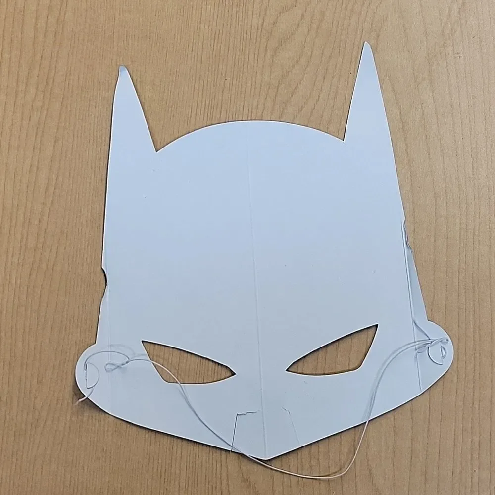 Batman 200pc Puzzle, Activity‎ Book, Valentines, 3 Dvds, Paper Mask